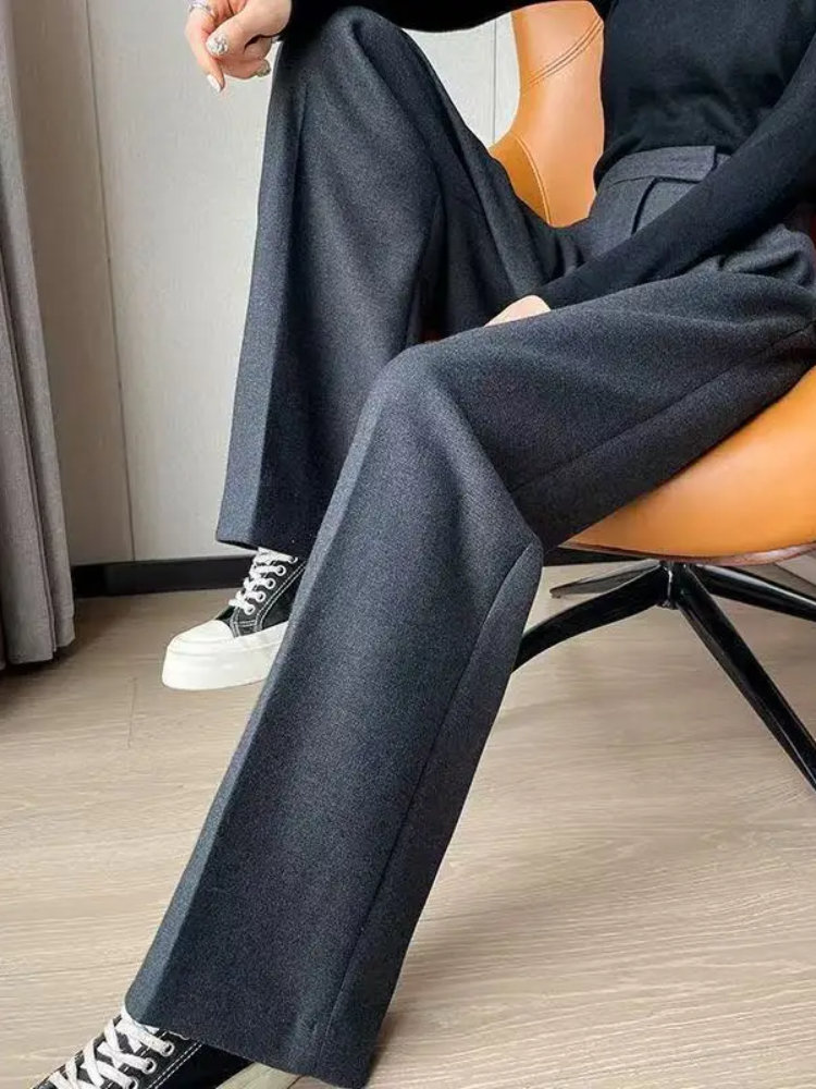 Emilorina Casual Pants