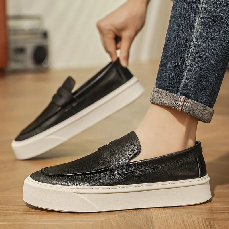 Outdoor New Men's Leather Loafers Round -Toed Thick-Soled Casual Comfortable And Versatile Shoe Classic Anti -Slip Walking Shoes