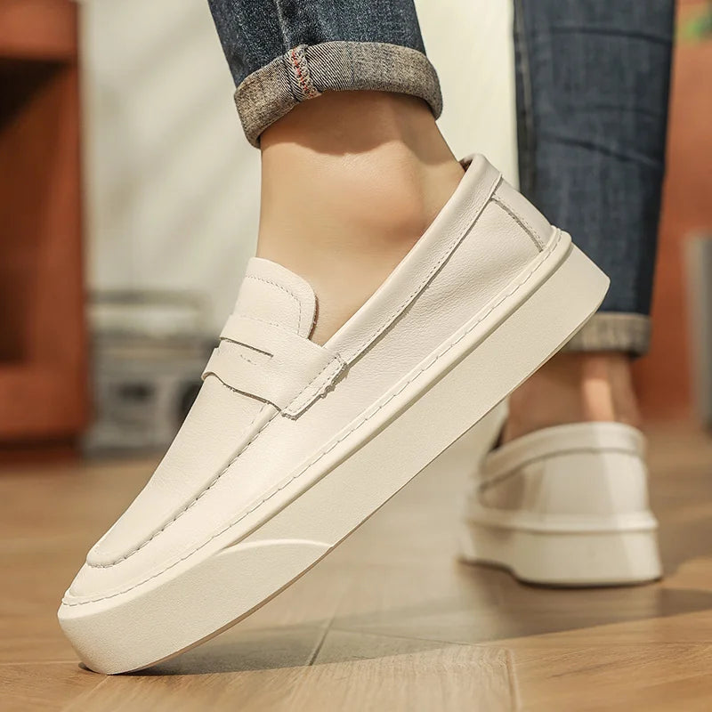 Outdoor New Men's Leather Loafers Round -Toed Thick-Soled Casual Comfortable And Versatile Shoe Classic Anti -Slip Walking Shoes